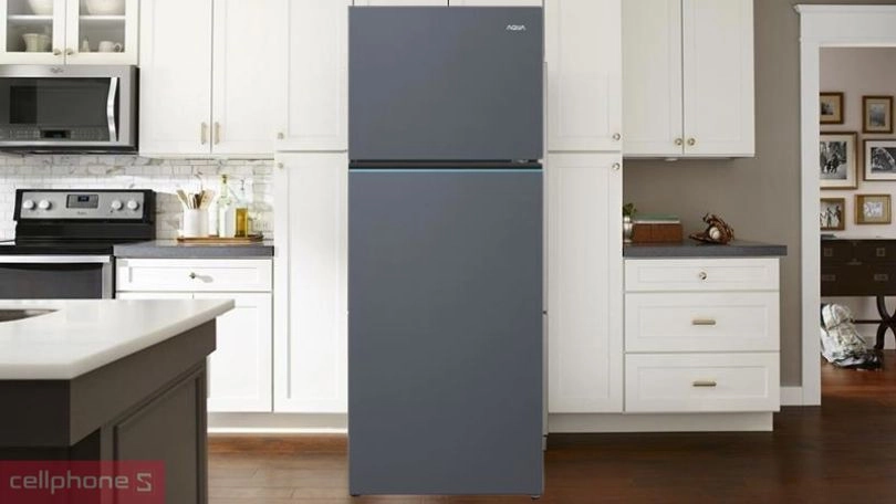 Thiết kế, chất liệu của tủ lạnh Aqua AQR-T518FA(SL) 455 lít
