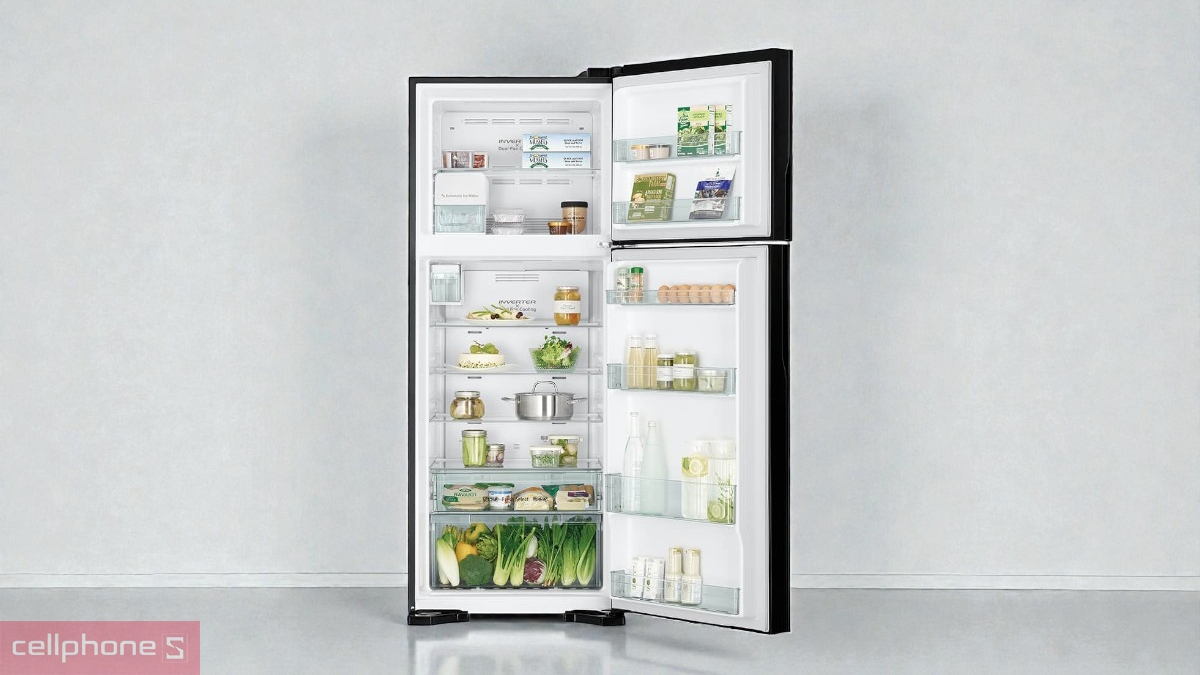 Dung tích lưu trữ cỡ lớn của tủ lạnh Hitachi Inverter 450 lít (R-FG560PGV8X GBK)