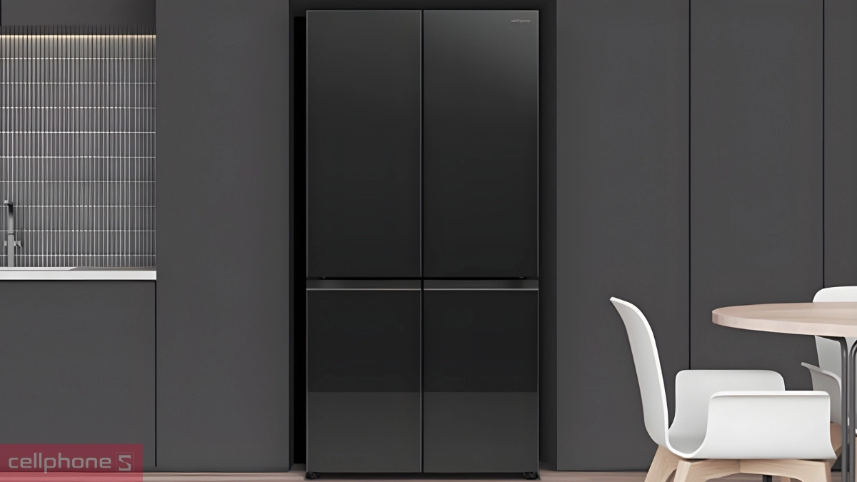 Thiết kế tủ lạnh Hitachi Inverter Multi Door 645 lít R WB700PGV4 GBK