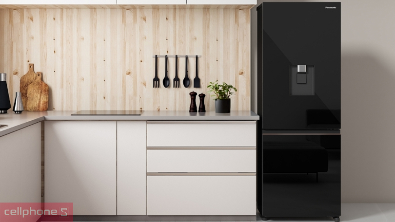 Vì sao nên mua tủ lạnh Panasonic Inverter NR-BV331WGK 300 Lít