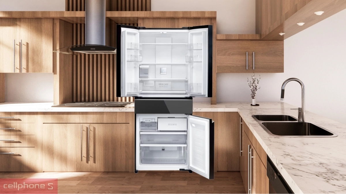 Bình chứa nước đá dung tích lớn trên Tủ lạnh Panasonic Multidoor 545L 2025