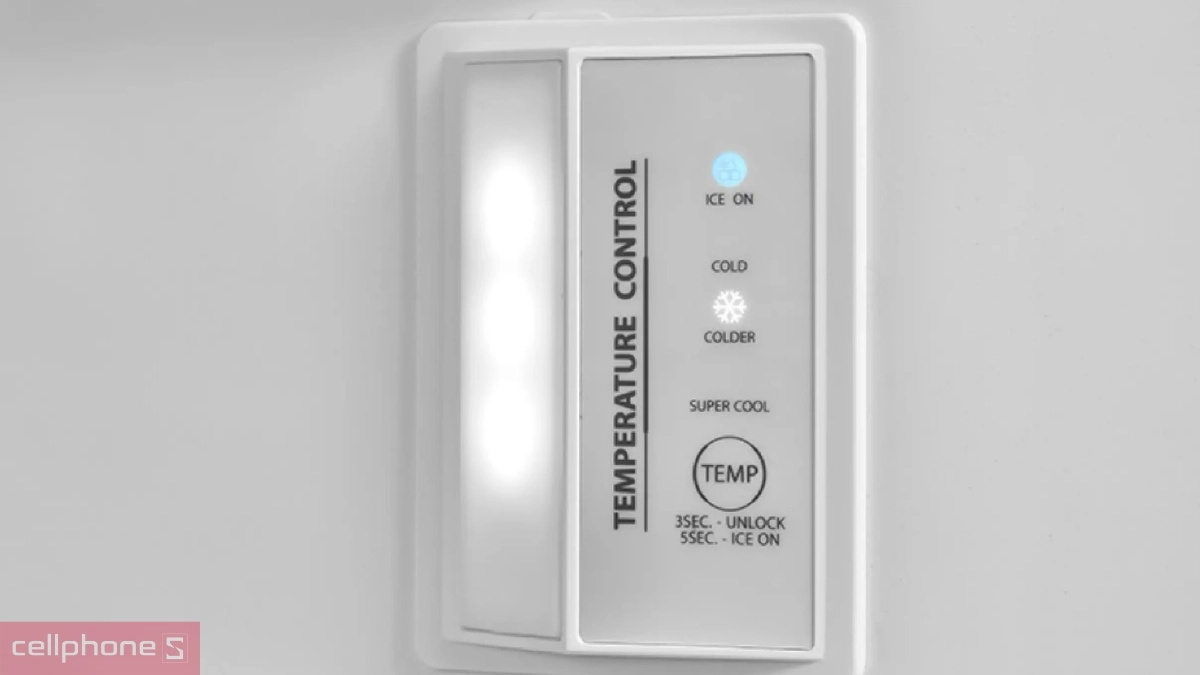 Bảng điều khiển tủ lạnh Toshiba Inverter 411 lít (GR-RT559WE-PMV(58)-MM)