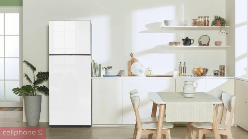 Dung tích, khả năng làm lạnh của tủ Lạnh Samsung Inverter Bespoke RT38CB668412SV 385 lít
