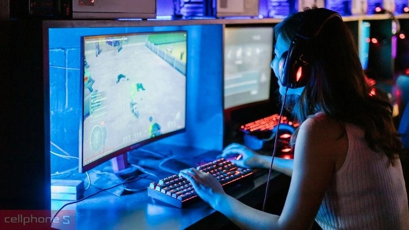 Tần số quét 165hz cao giúp hình ảnh chuyển động ổn định