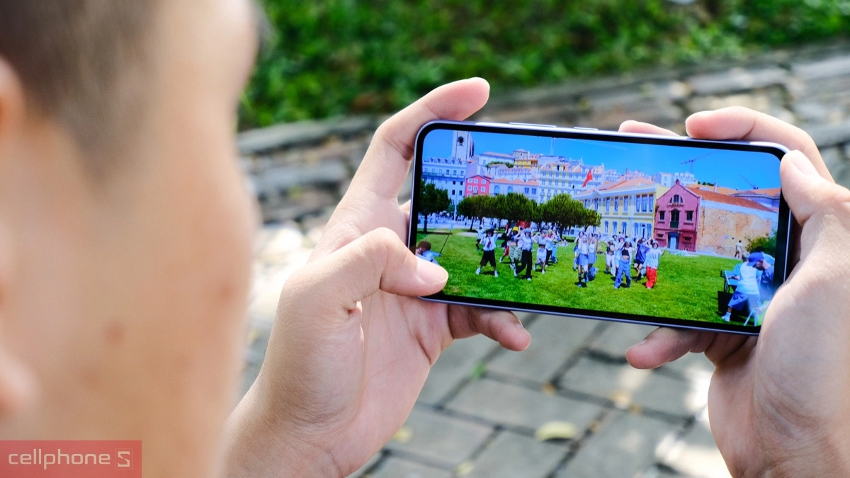 Samsung giá dưới 9 triệu phù hợp với ai