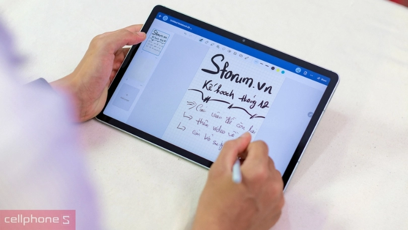 Giới thiệu máy tính bảng cho trẻ em