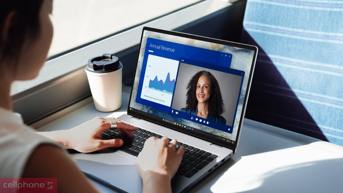 Thời lượng pin ấn tượng, hỗ trợ sạc nhanh