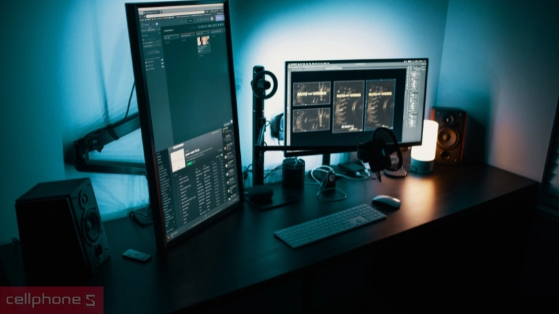 Màn hình 24 inch có Công nghệ âm thanh sống động, ấn tượng