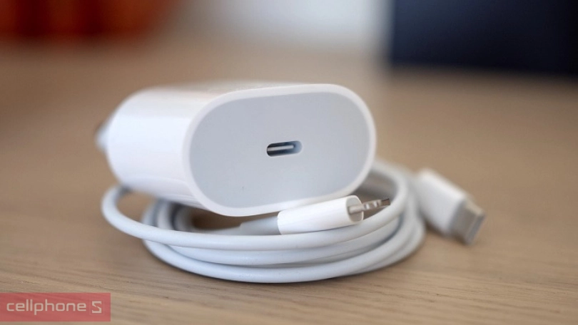 Ưu, nhược điểm cáp sạc từ 20W đến dưới 45W