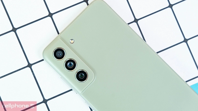 Có nên chọn điện thoại Samsung 10 triệu