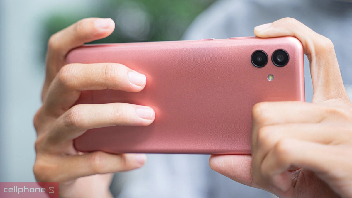 Samsung giá rẻ dưới 2 triệu Samsung Galaxy A04