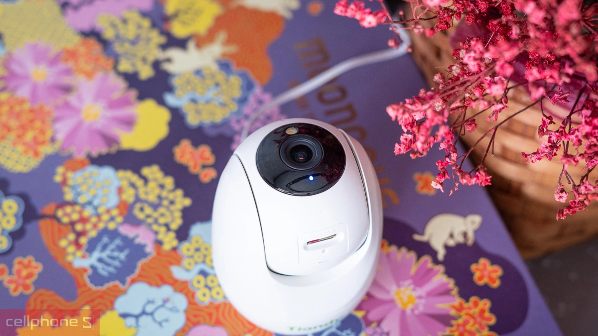 Camera hồng ngoại IR LED