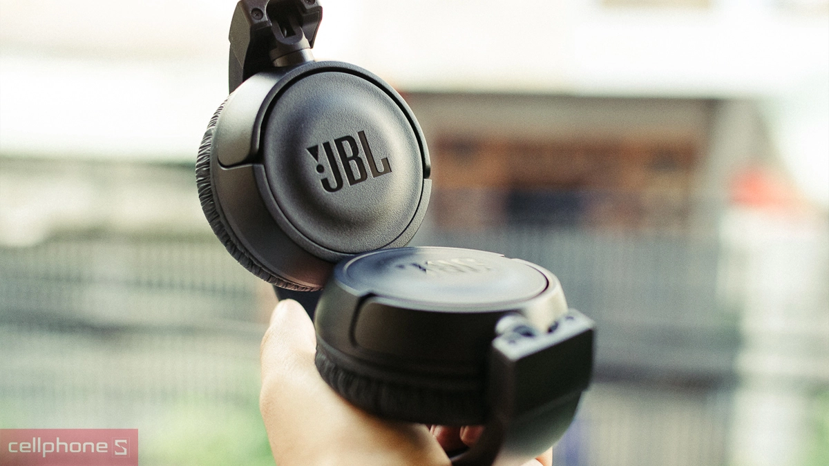 Tai nghe JBL