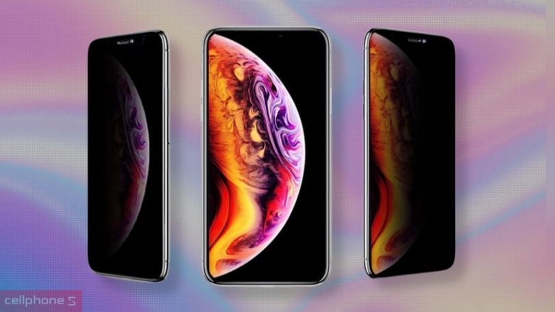 Tại sao nên dán kính cường lực chống nhìn trộm cho điện thoại?