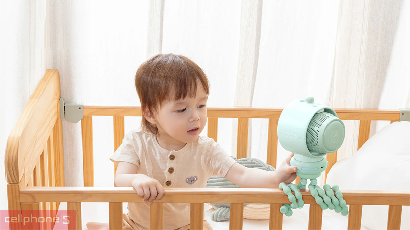 Quạt kẹp xe đẩy cho bé