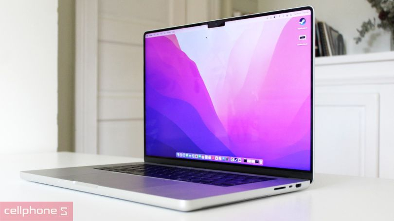 Macbook Pro 13 inch giá bao nhiêu tiền