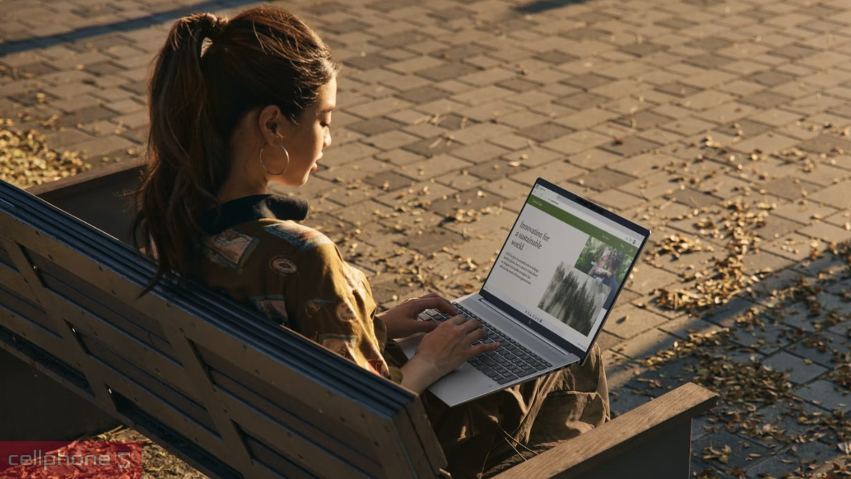 Thiết kế nhỏ gọn nhưng vẫn tinh tế, sang trọng