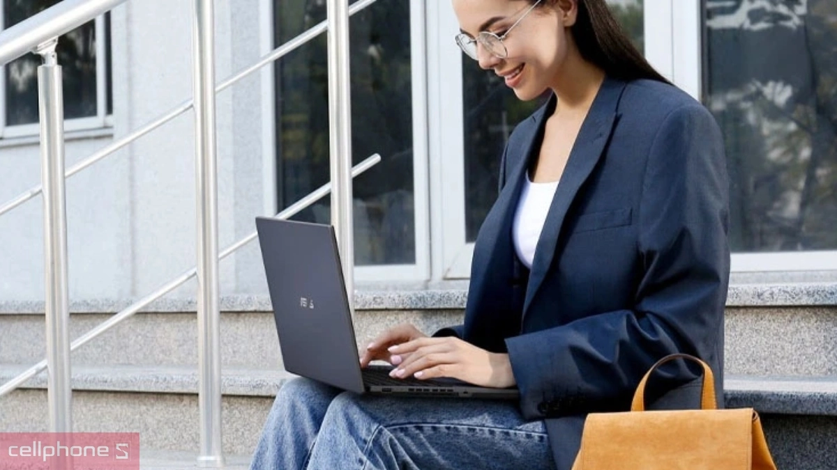  Cổng kết nối đa dạng, truyền tải dữ liệu nhanh