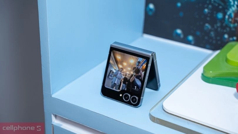 Samsung Galaxy Z Flip6 – Điện thoại 5G gập thời thượng