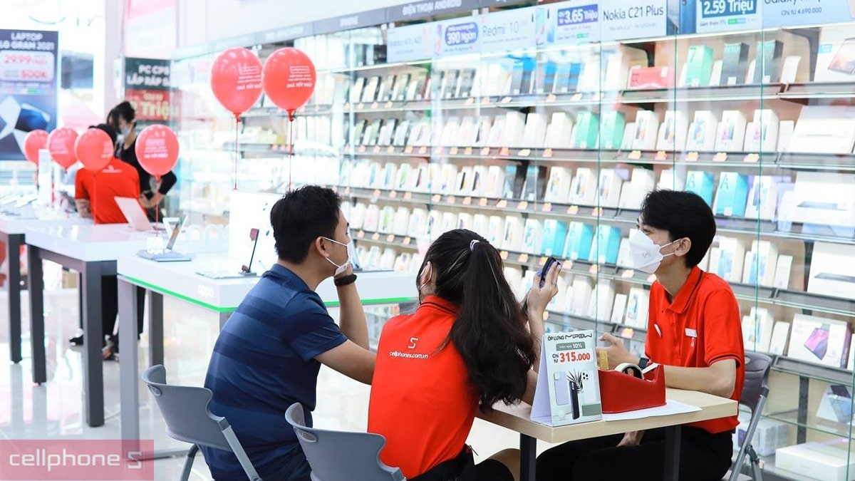 Tại sao nên mua điện thoại Samsung trên 20 triệu tại CellphoneS