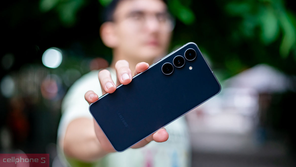 Samsung Galaxy S25 FE 8GB