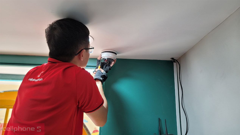 Mua camera trong nhà Imou giá tốt, chính hãng kèm thẻ nhớ 64GB tại CellphoneS