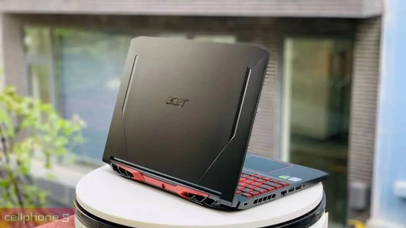 Laptop dưới 30 triệu có đặc điểm gì
