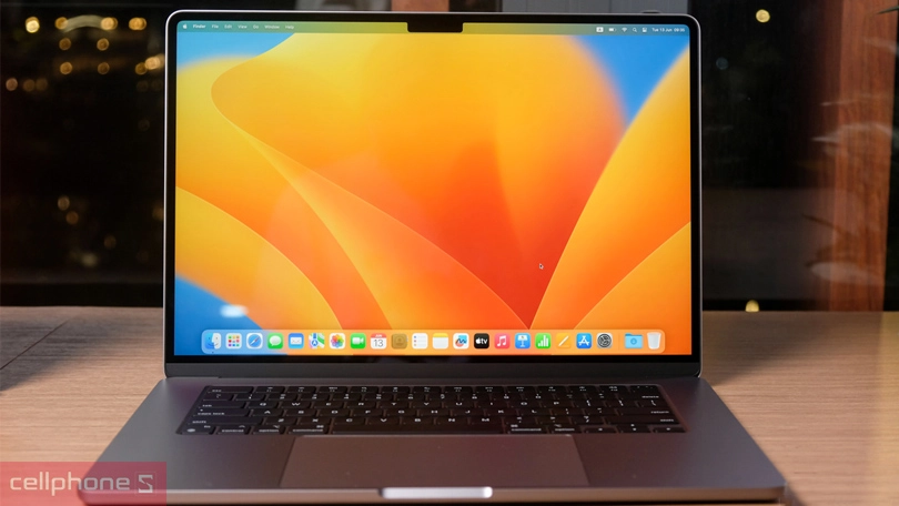 Macbook Air M2 15 inch