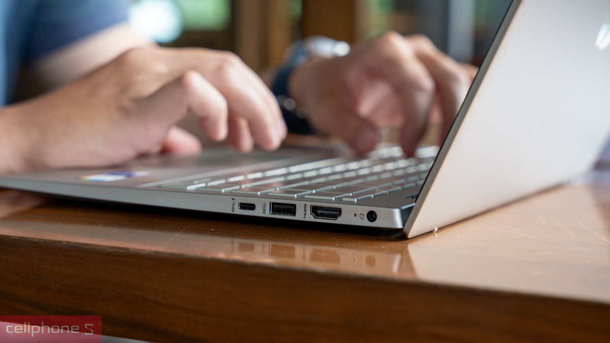 Tích hợp đa dạng cổng kết nối tiện lợi