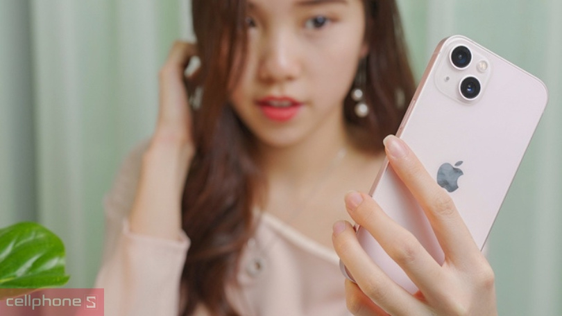 iPhone 13 - iphone tầm giá 20 triệu