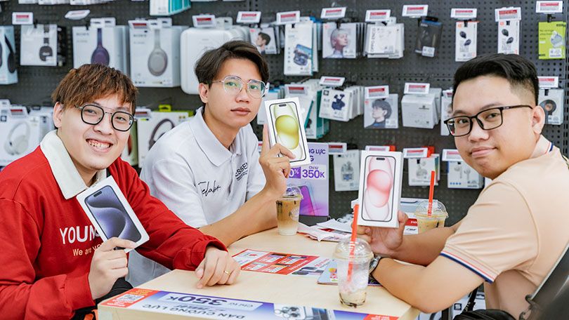 Trải nghiệm trực tiếp iPhone 15 Pro 1TB