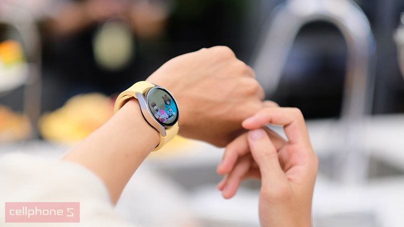 Các tiện ích vượt xa chức năng của một chiếc đồng hồ