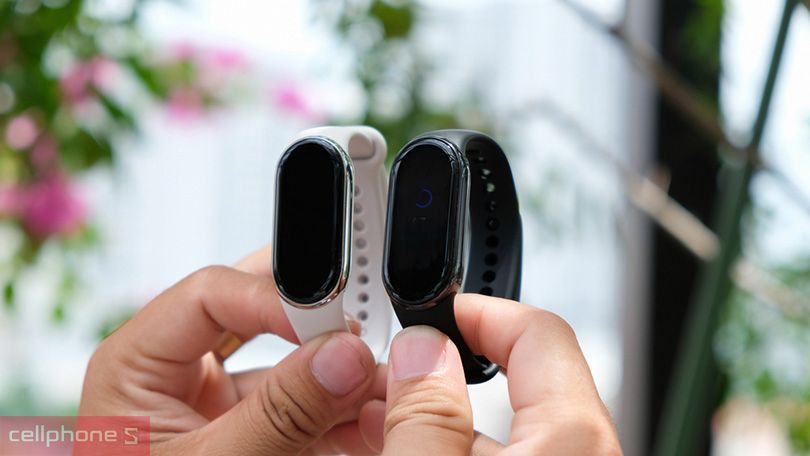 Vòng đeo tay thông minh Xiaomi Mi Band 8 - Kiểu dáng năng động, đa dạng tính năng