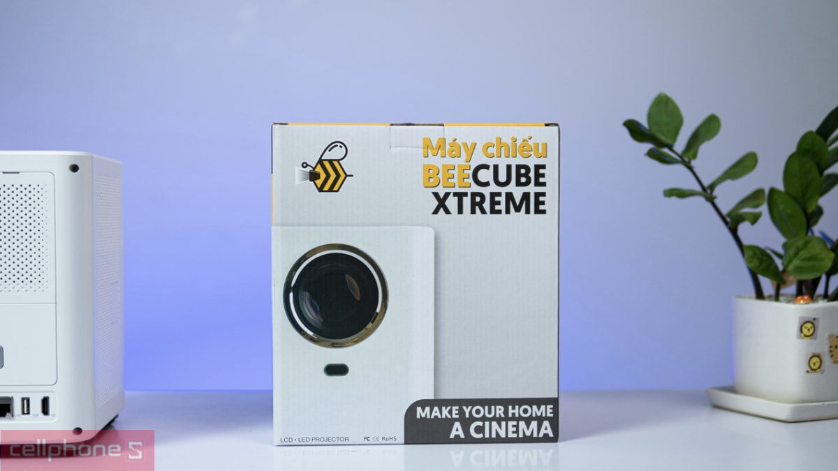 Sale Sea games máy chiếu Beecube Xtreme