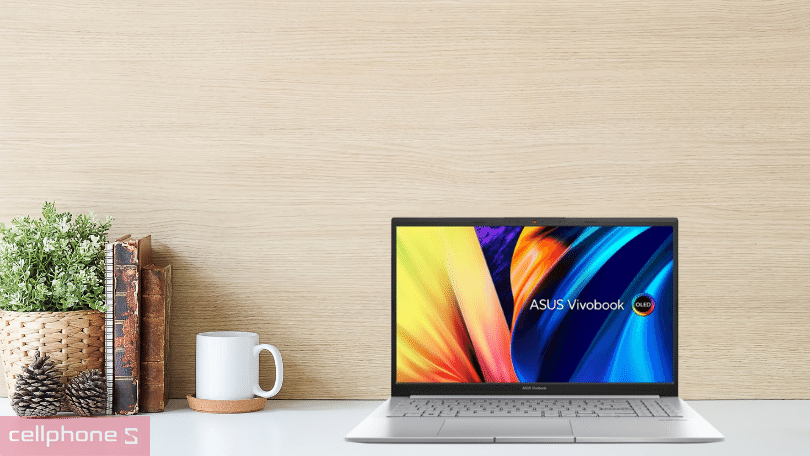 Laptop Asus Vivobook 15 OLED A1505VA-L1201W - Ngoại hình tối giản
