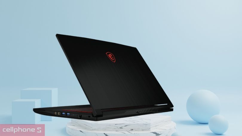 Đánh giá thiết kế Laptop MSI Gaming GF63 Thin 11UC-667VN