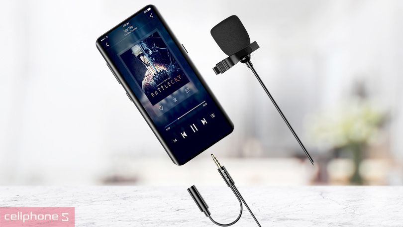 Chất lượng âm thanh tốt và được chế tác từ nhựa cao cấp