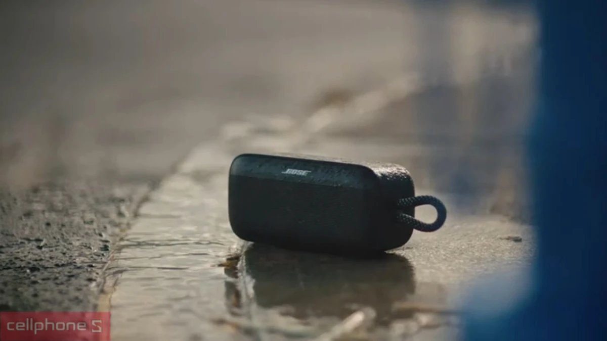 Thiết kế  loa Bose SoundLink Plus Portable Speaker 