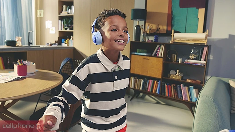 Đàm thoại trên tai nghe chụp tai JBL Junior 320BT
