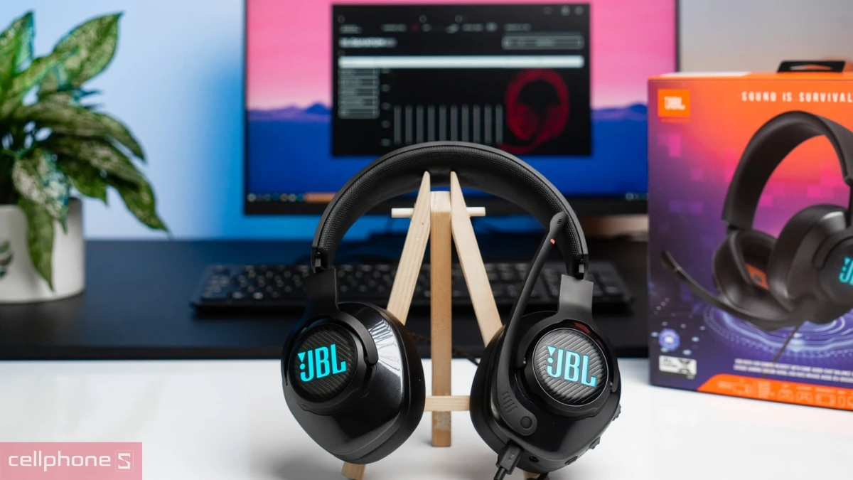 Headphones JBL