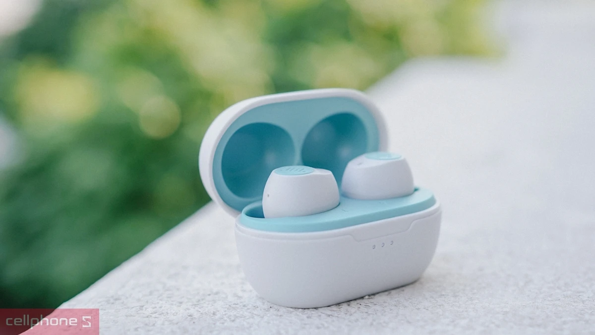 Tai nghe JBL của nước nào
