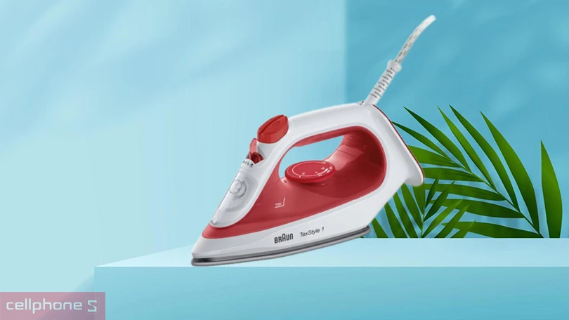 Thiết kế và khả năng tự làm sạch của bàn ủi hơi nước Braun SI1019RD