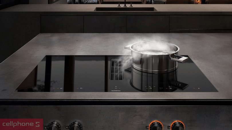 bếp điện chuyển hóa từ điện năng thành nhiệt năng