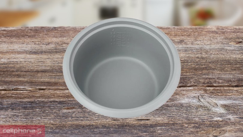 Dung tích nồi cơm điện Sharp KSH-228SNV-SF 2.2 lít