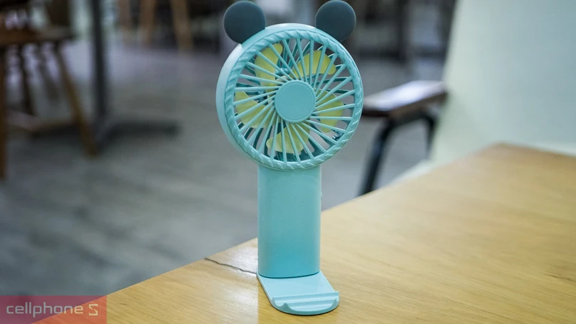 Quạt mini để bàn