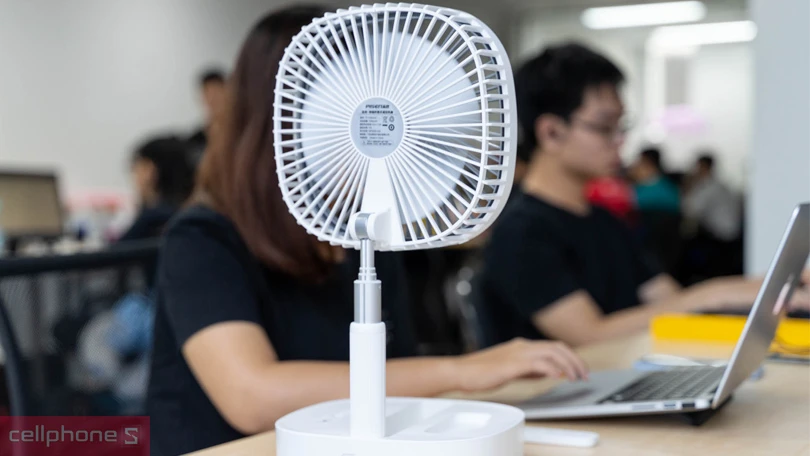 Quạt mini tích điện