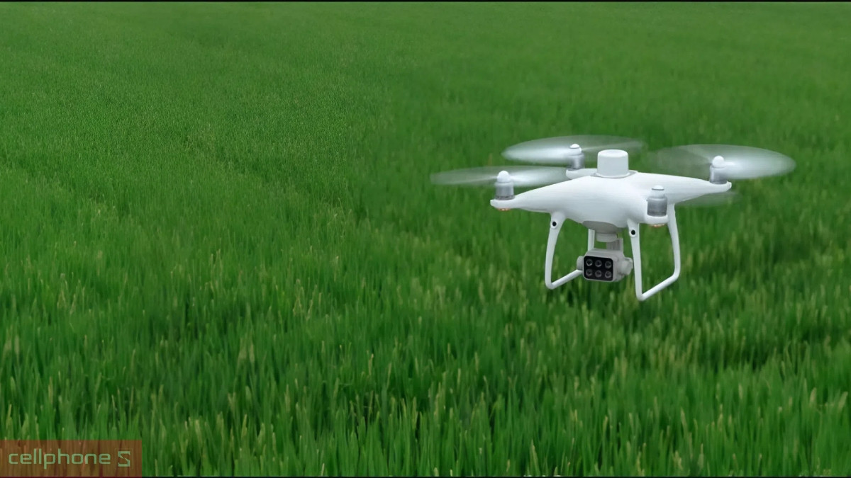 DJI Phantom 4 Multispectral – Flycam đa phổ tích hợp RTK, hỗ trợ NDVI trực tiếp