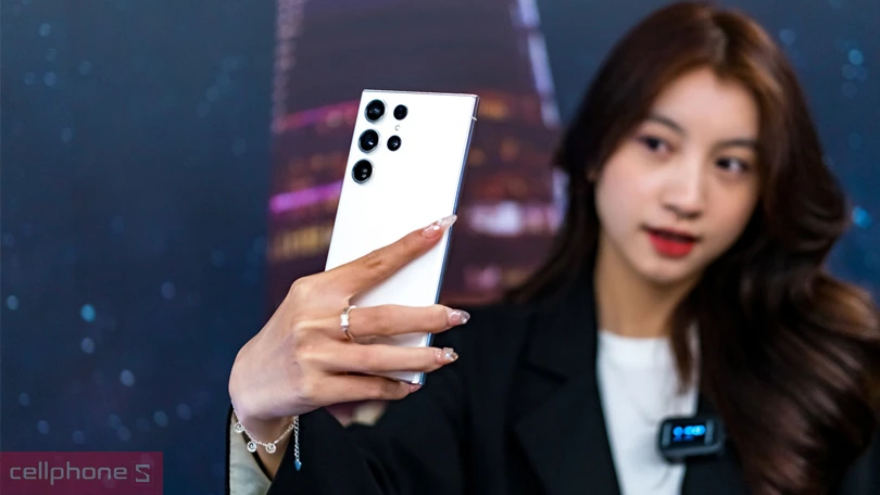 Camera 200MP hỗ trợ quay 8K, zoom quang học đa dạng
