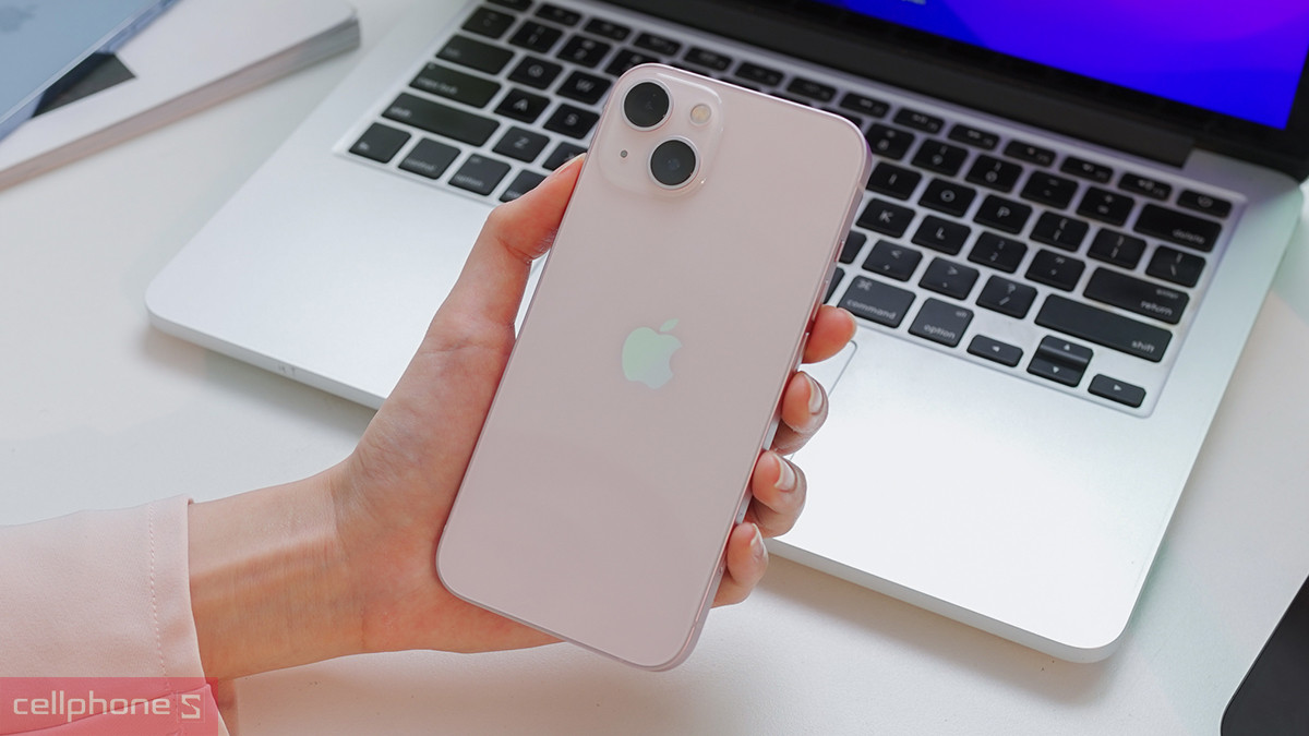 iPhone 13 512GB cũ xước cấn hỗ trợ chụp ảnh chất lượng cao