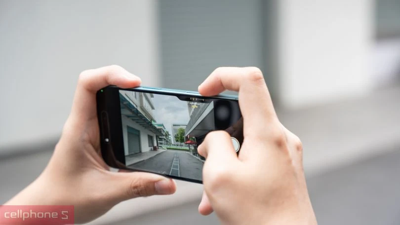 Sở hữu camera 48MP và công nghệ Apple Intelligence mới nhất